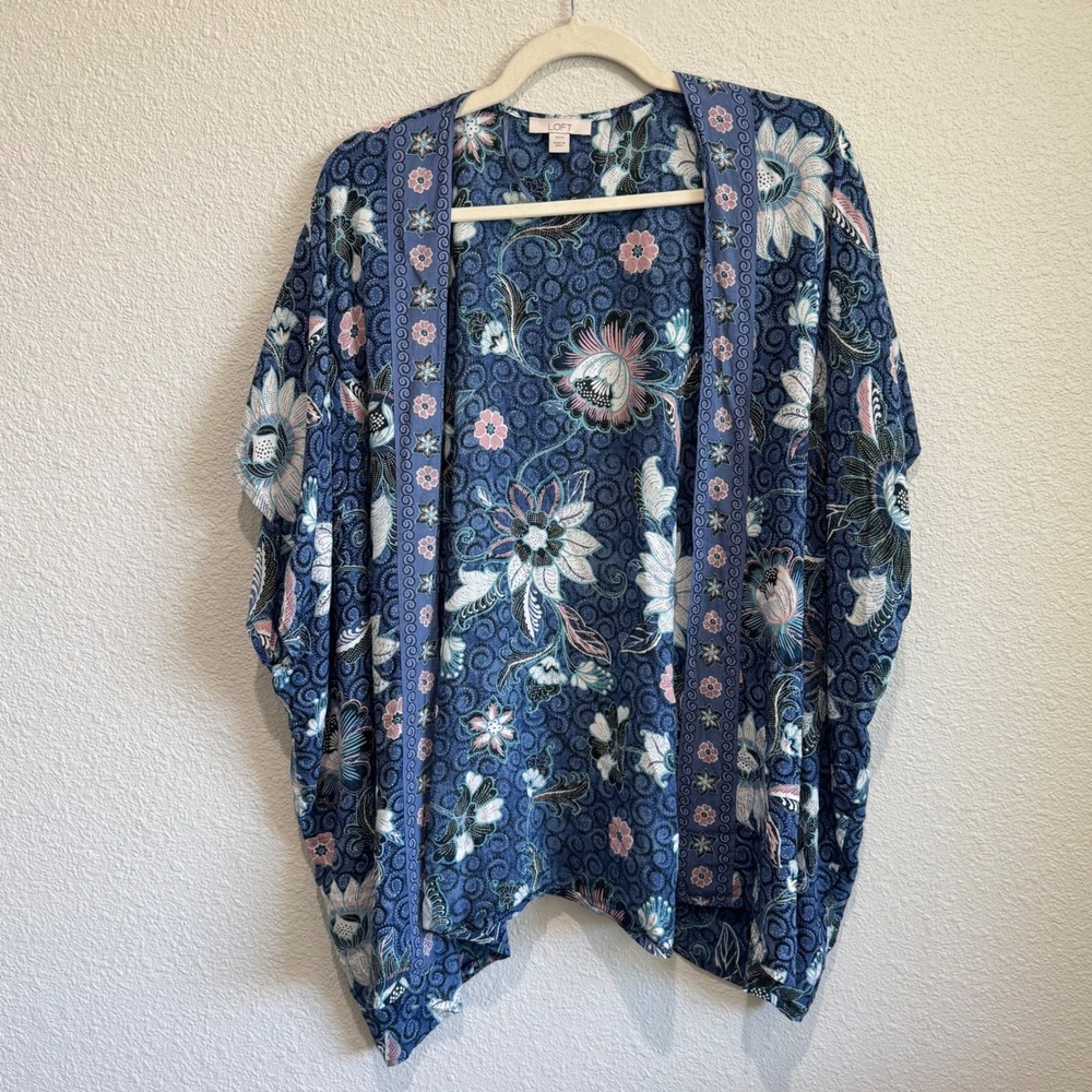 LOFT Ann Taylor Blue Floral Modal Kimono Wrap Cardigan Boho‎ Casual Vacation